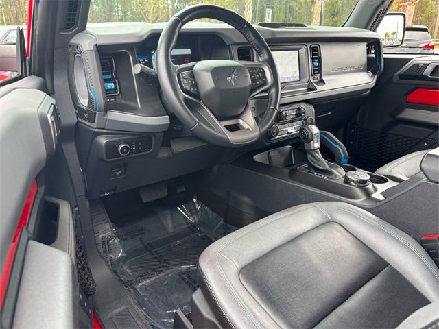 Used 2023 Ford Bronco Black Diamond image 9