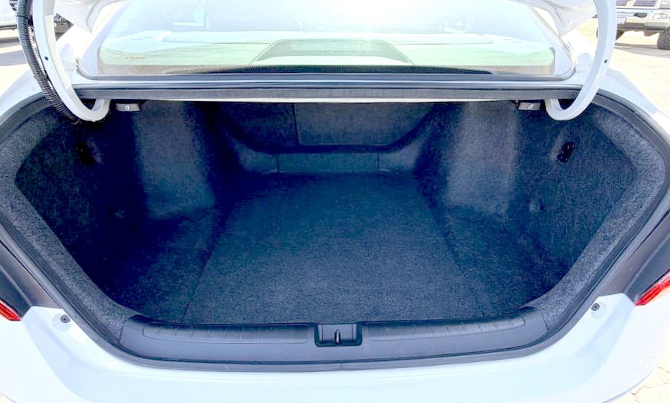Used 2020 Honda Accord Sport image 9