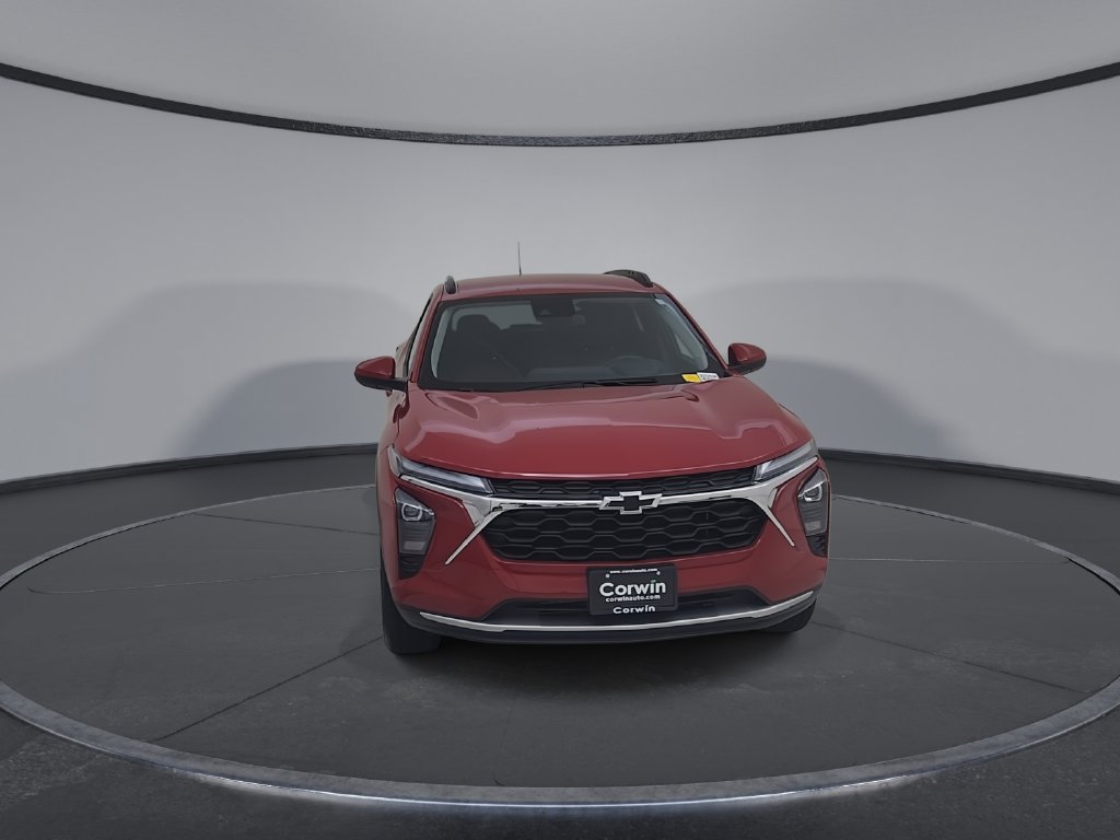 Used 2026 Chevrolet Trax LT w/ Driver Confidence Package FWD image 5