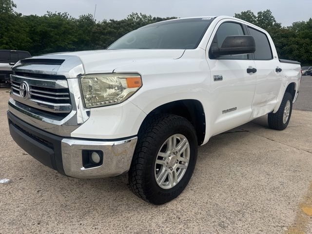 Used 2016 Toyota Tundra SR5 w/ SR5 Upgrade Package