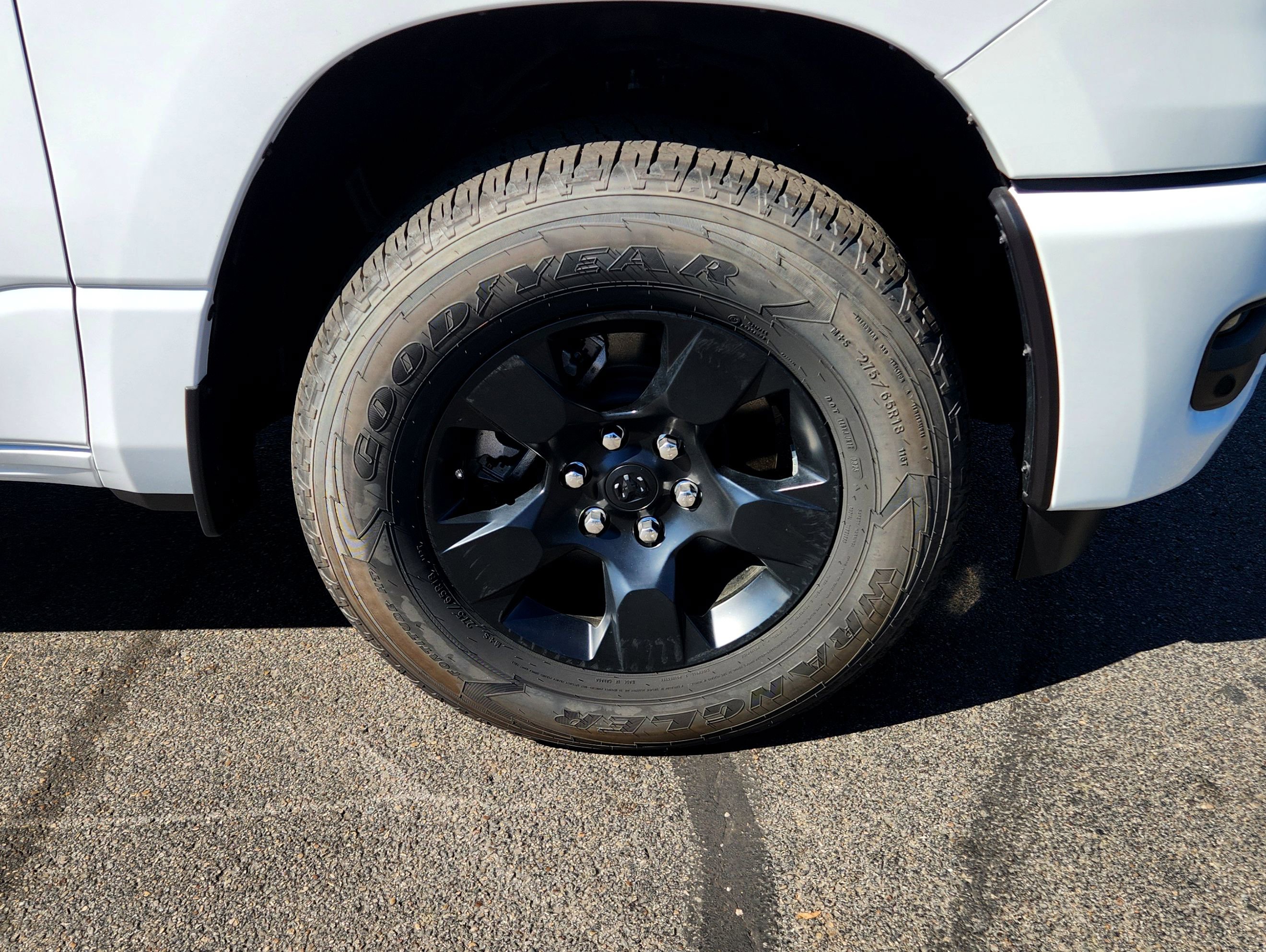 New 2025 RAM 1500 Tradesman w/ Night Edition image 12