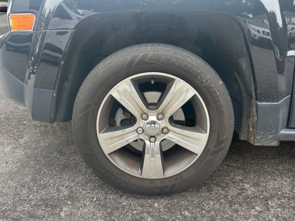 Used 2016 Jeep Patriot High Altitude FWD image 8