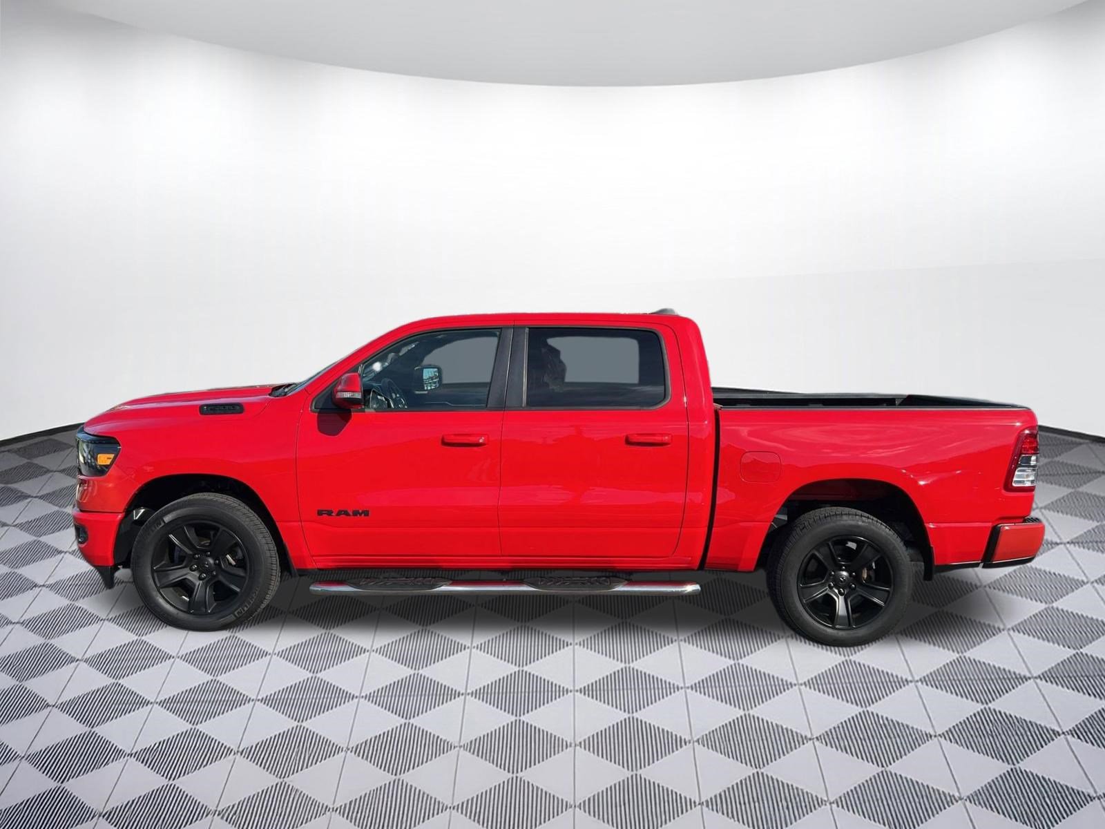 Used 2020 RAM 1500 Big Horn AWD/4WD image 2