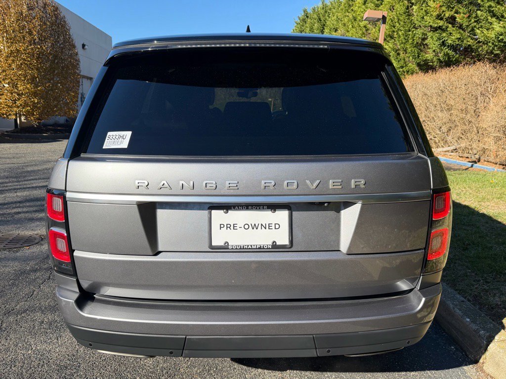 Used 2020 Land Rover Range Rover HSE image 4
