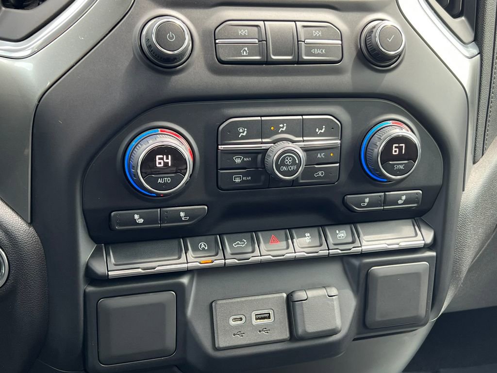 Used 2020 Chevrolet Silverado 1500 LT w/ All-Star Edition AWD/4WD image 30