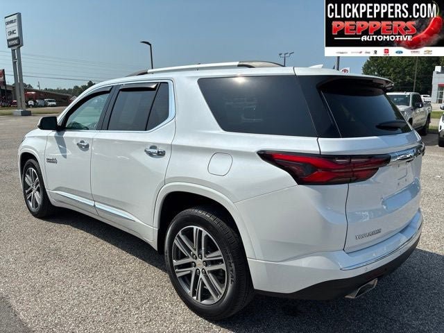 Used 2023 Chevrolet Traverse High Country FWD image 4