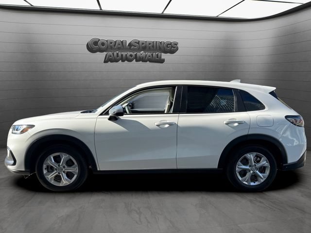 Certified 2025 Honda HR-V LX image 4