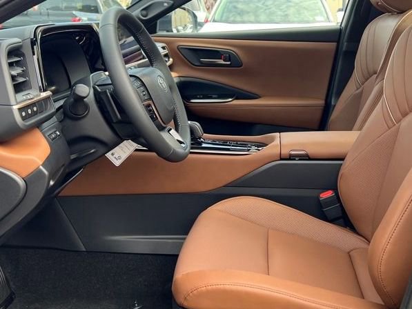 New 2026 Toyota Crown Signia AWD/4WD image 9