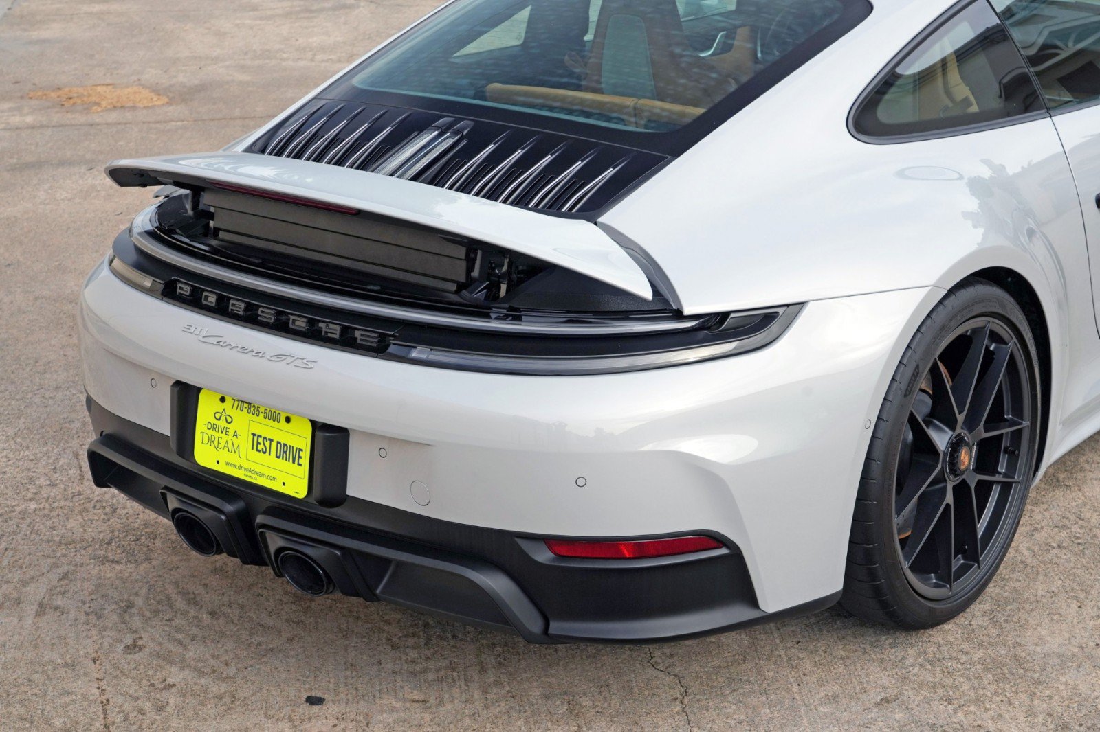 Used 2025 Porsche 911 Carrera GTS RWD image 57