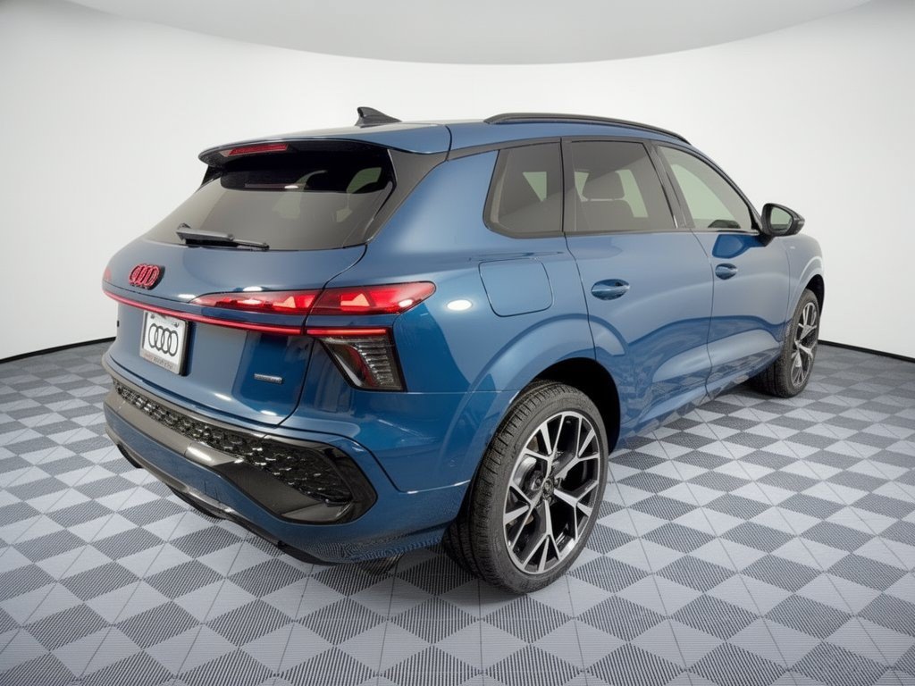 New 2026 Audi Q3 quattro 2.0T AWD/4WD image 9