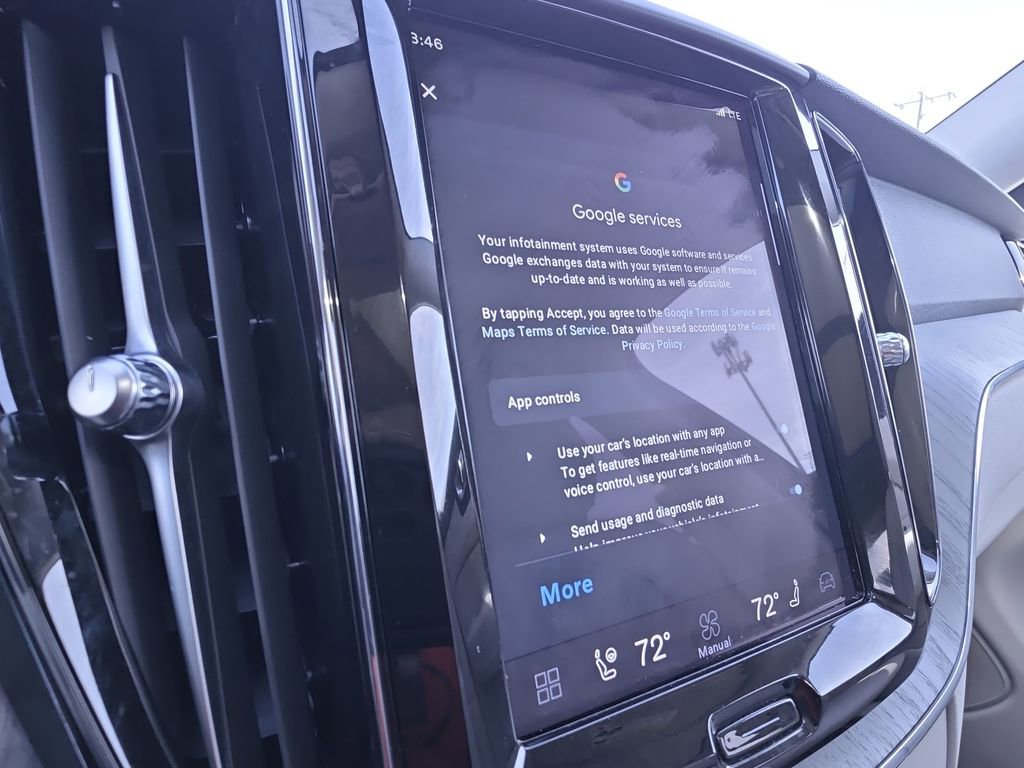 Used 2023 Volvo XC60 B5 Plus w/ Climate Package image 26