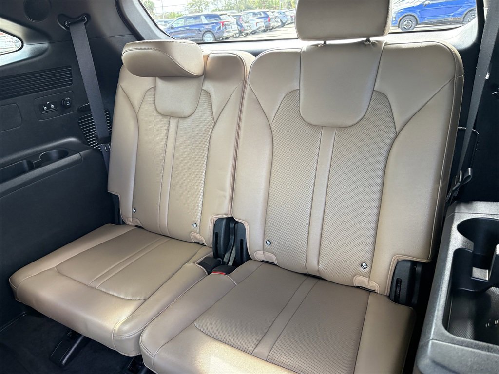 Certified 2025 Kia Sorento SX Prestige w/ Olive Brown Leather Package image 22