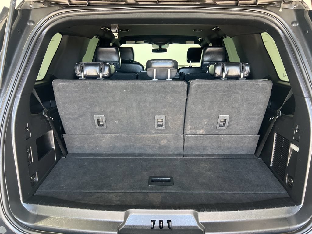 Used 2019 Ford Expedition XLT w/ Equipment Group 201A AWD/4WD image 23