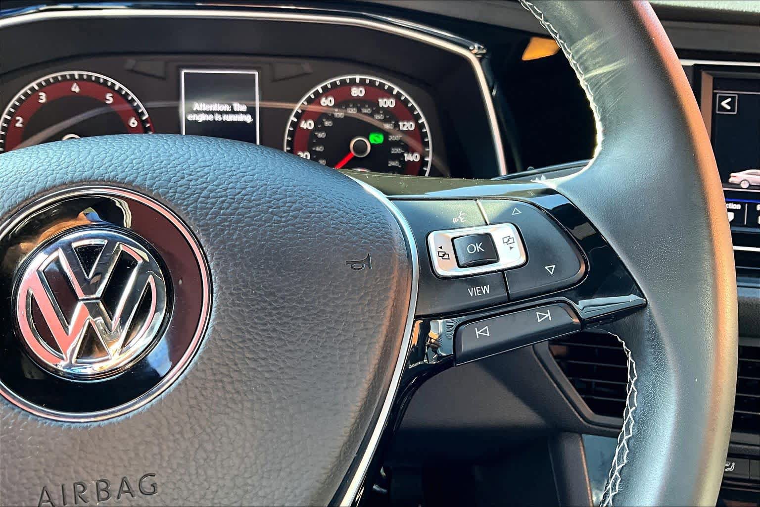 Used 2019 Volkswagen Jetta R-Line FWD image 23