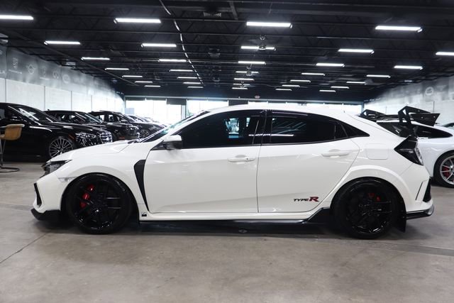 Used 2021 Honda Civic Type R image 2