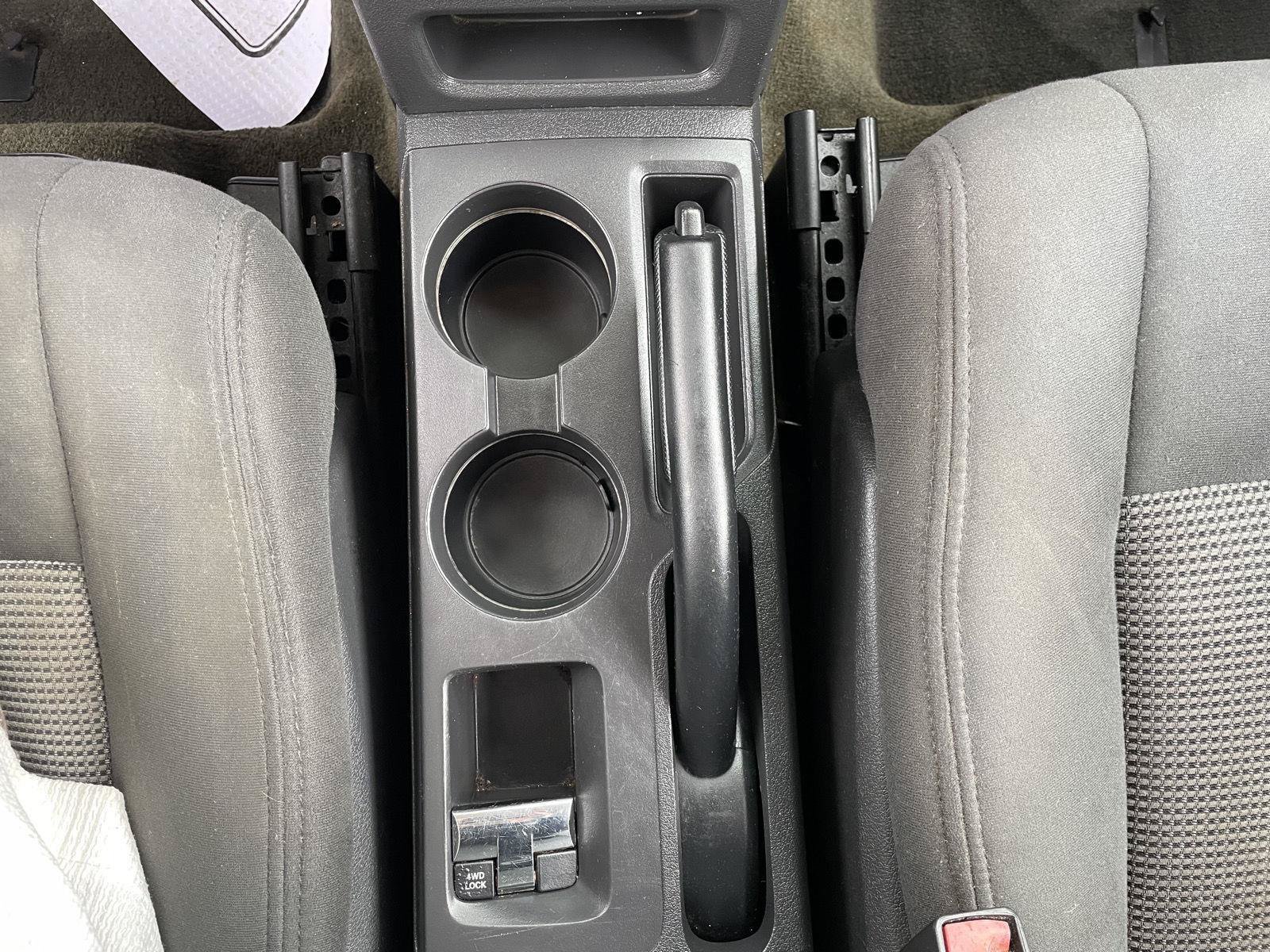 Used 2017 Jeep Patriot Latitude AWD/4WD image 18