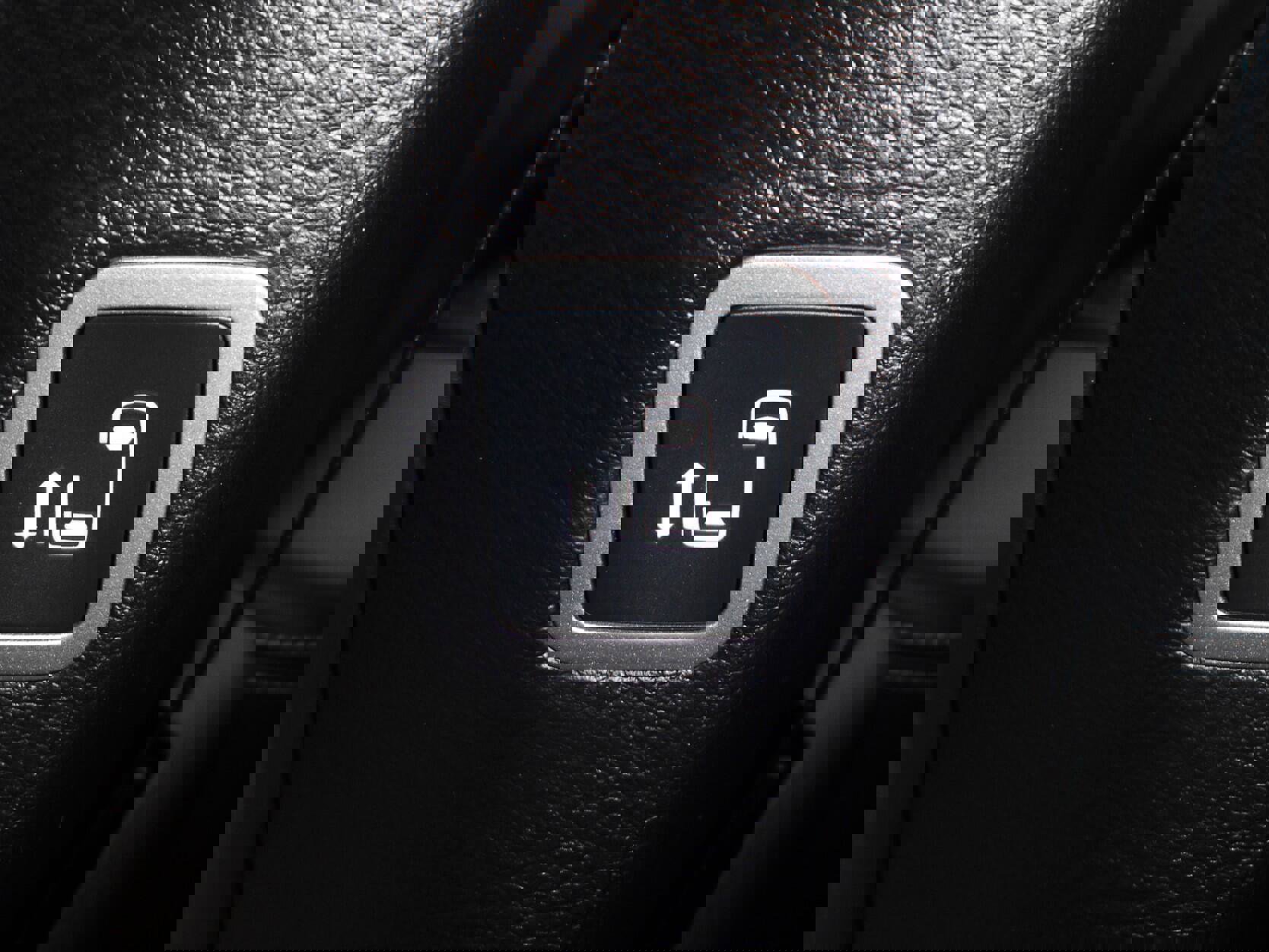 New 2026 Chrysler Pacifica Select image 21