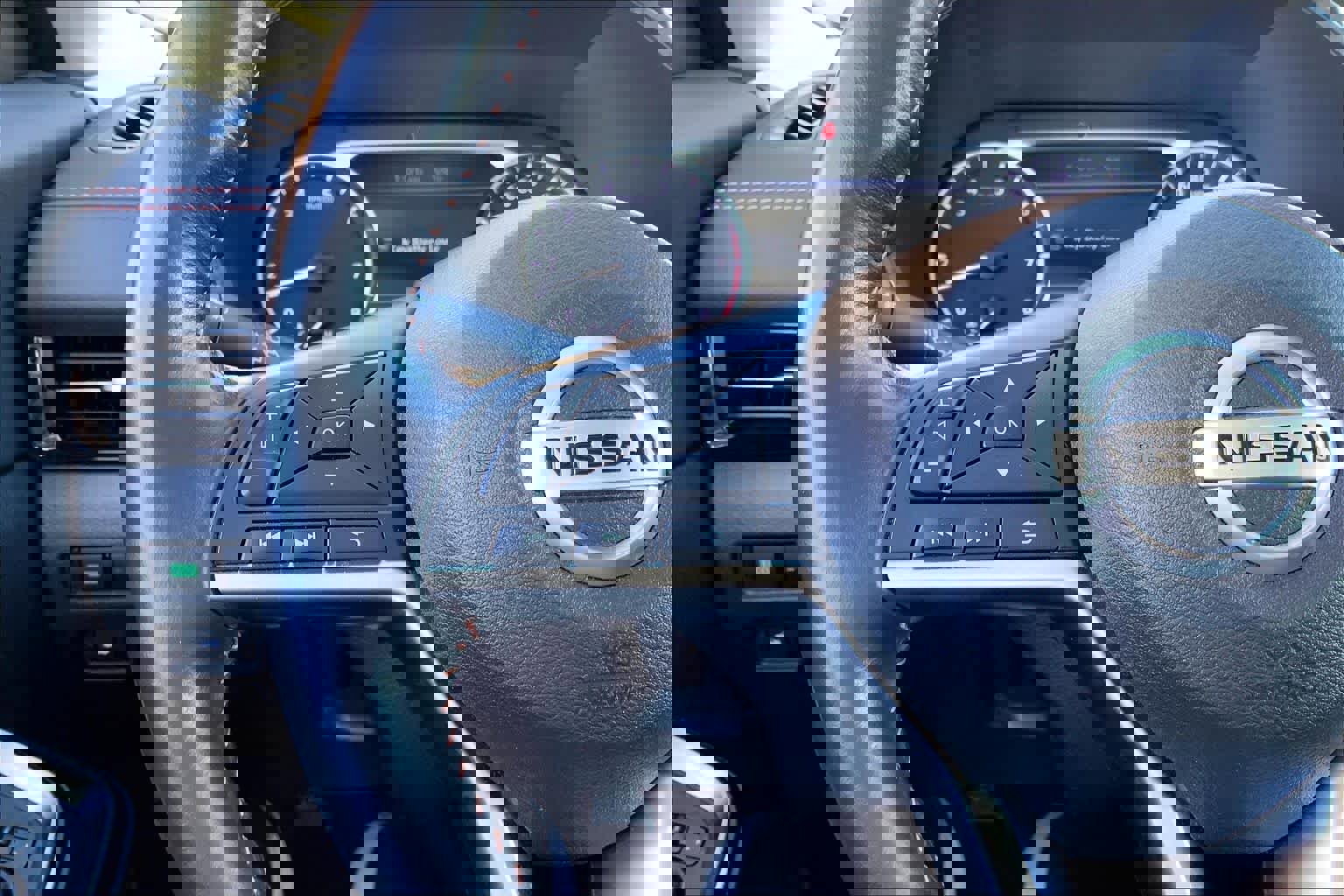 Used 2022 Nissan Sentra SR w/ Midnight Edition image 23