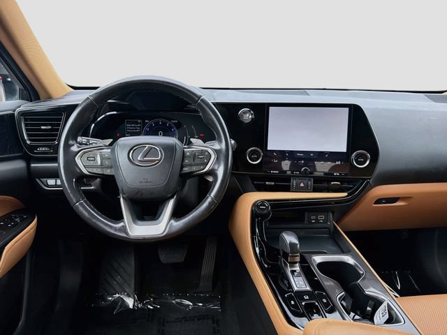 Used 2024 Lexus NX 250 FWD w/ Towing Package (2000 Lbs) image 20