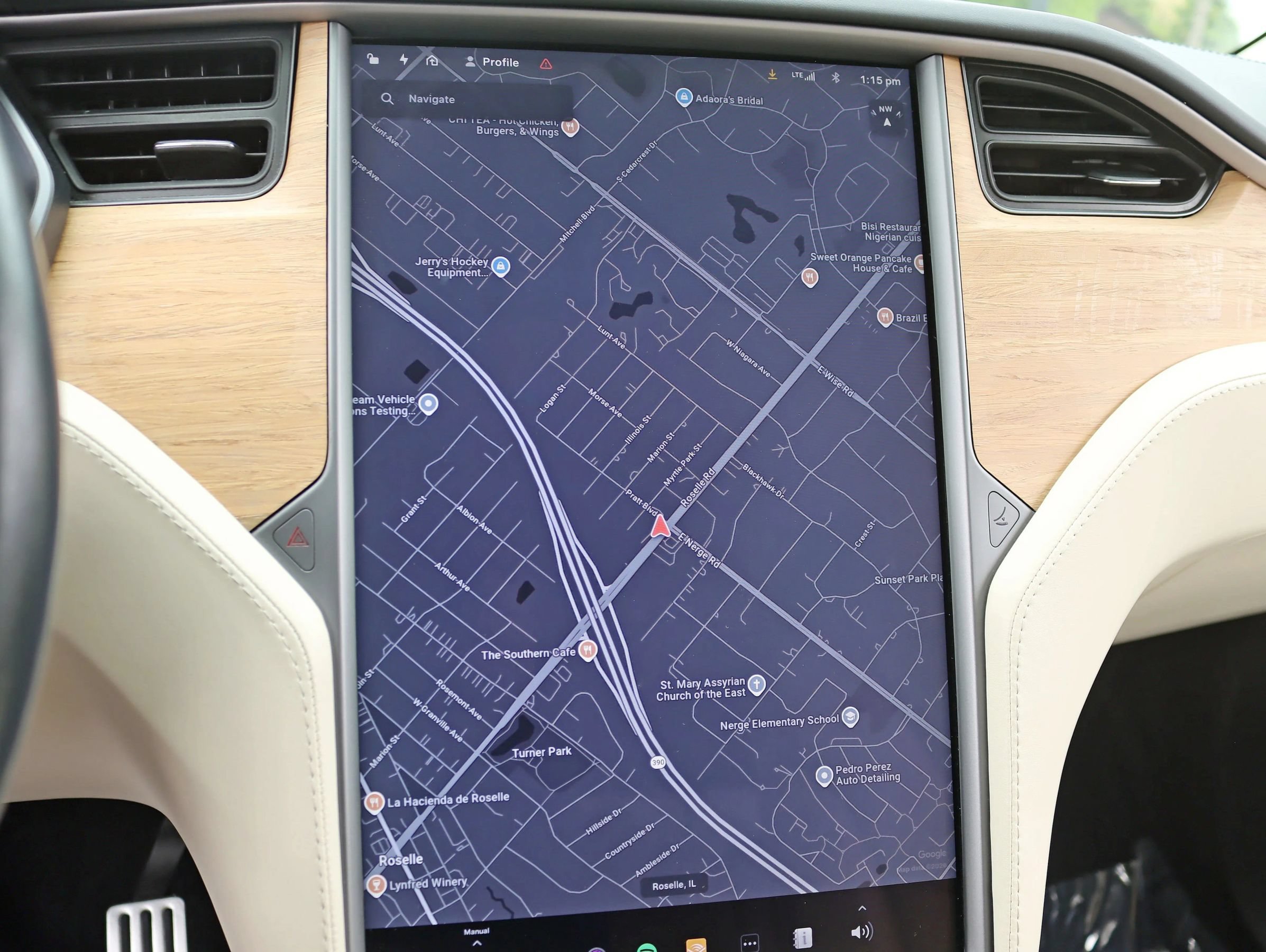 Used 2018 Tesla Model X 100D AWD/4WD image 20