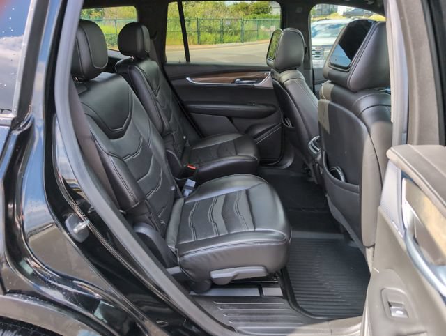 Used 2021 Cadillac XT6 Sport w/ Platinum Package AWD/4WD image 12