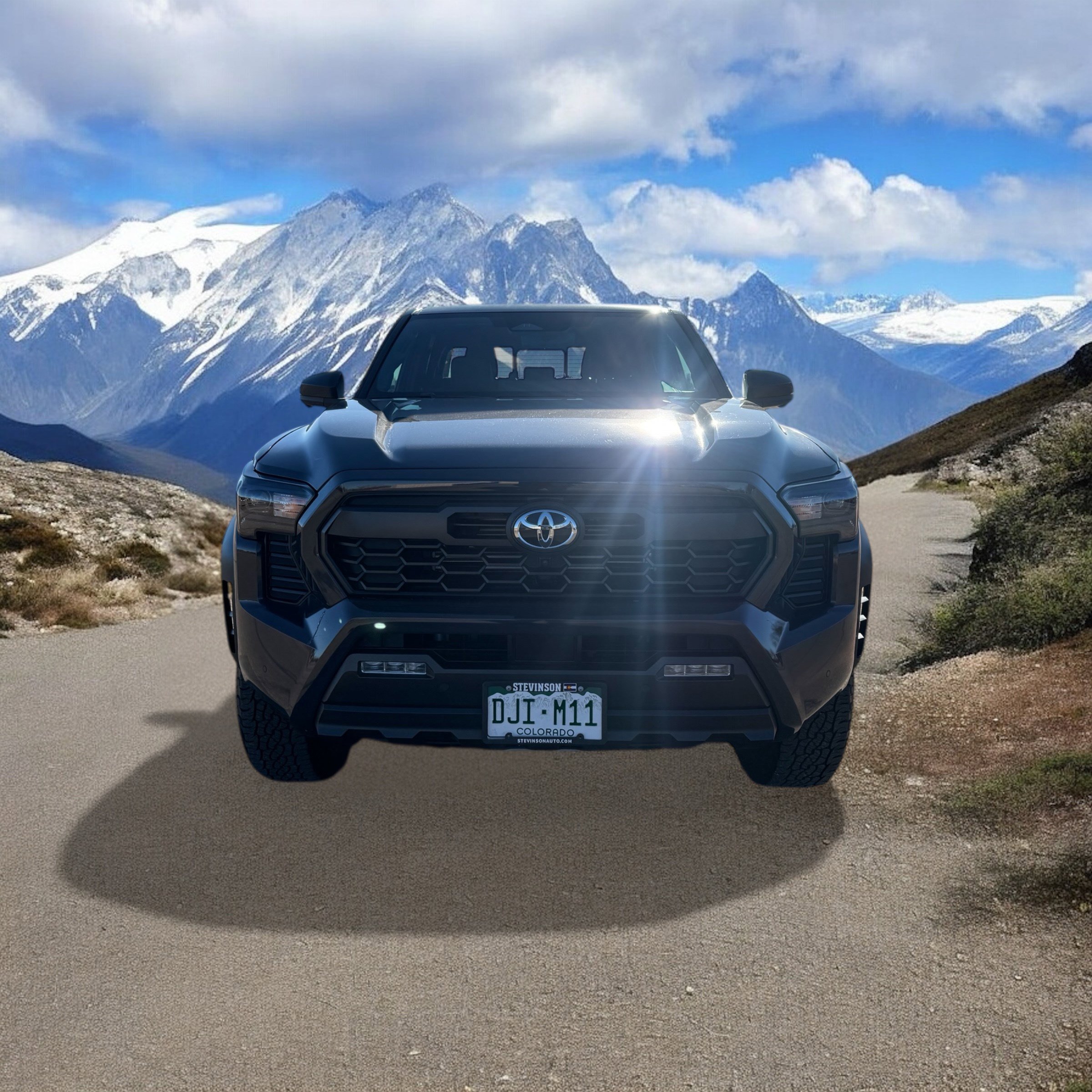 Used 2024 Toyota Tacoma TRD Off-Road image 8