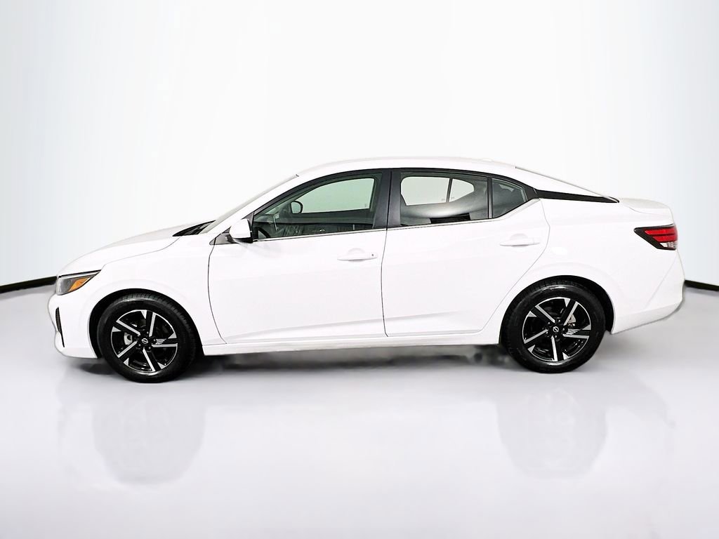 Used 2025 Nissan Sentra SV FWD image 4