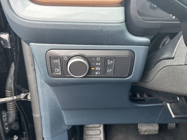 Used 2022 Ford Maverick Lariat image 23