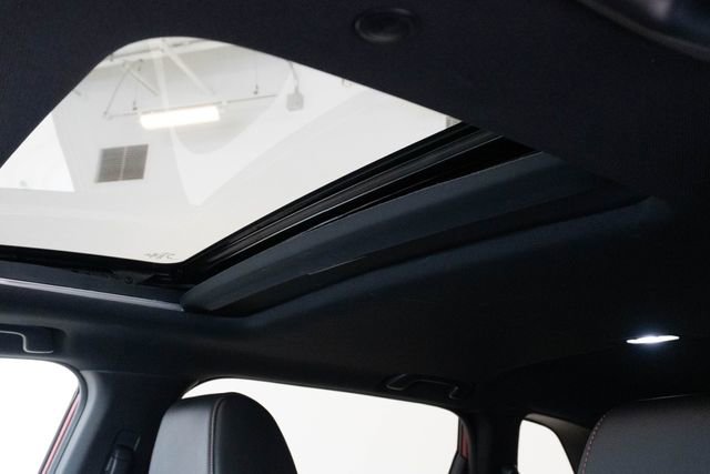 Used 2025 Honda CR-V Sport-L image 4