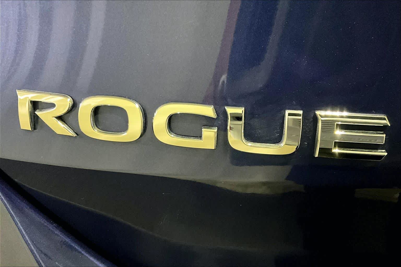 Used 2020 Nissan Rogue SV AWD/4WD image 9