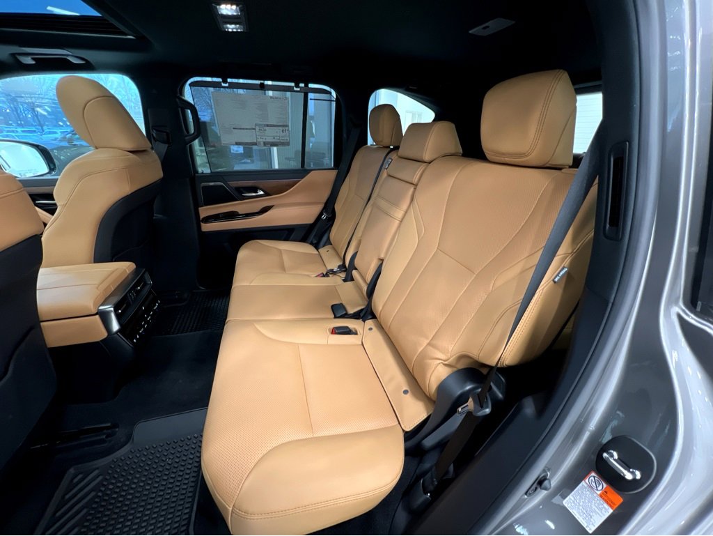 New 2026 Lexus LX 600 4WD w/ Accessory Package (2T) image 20