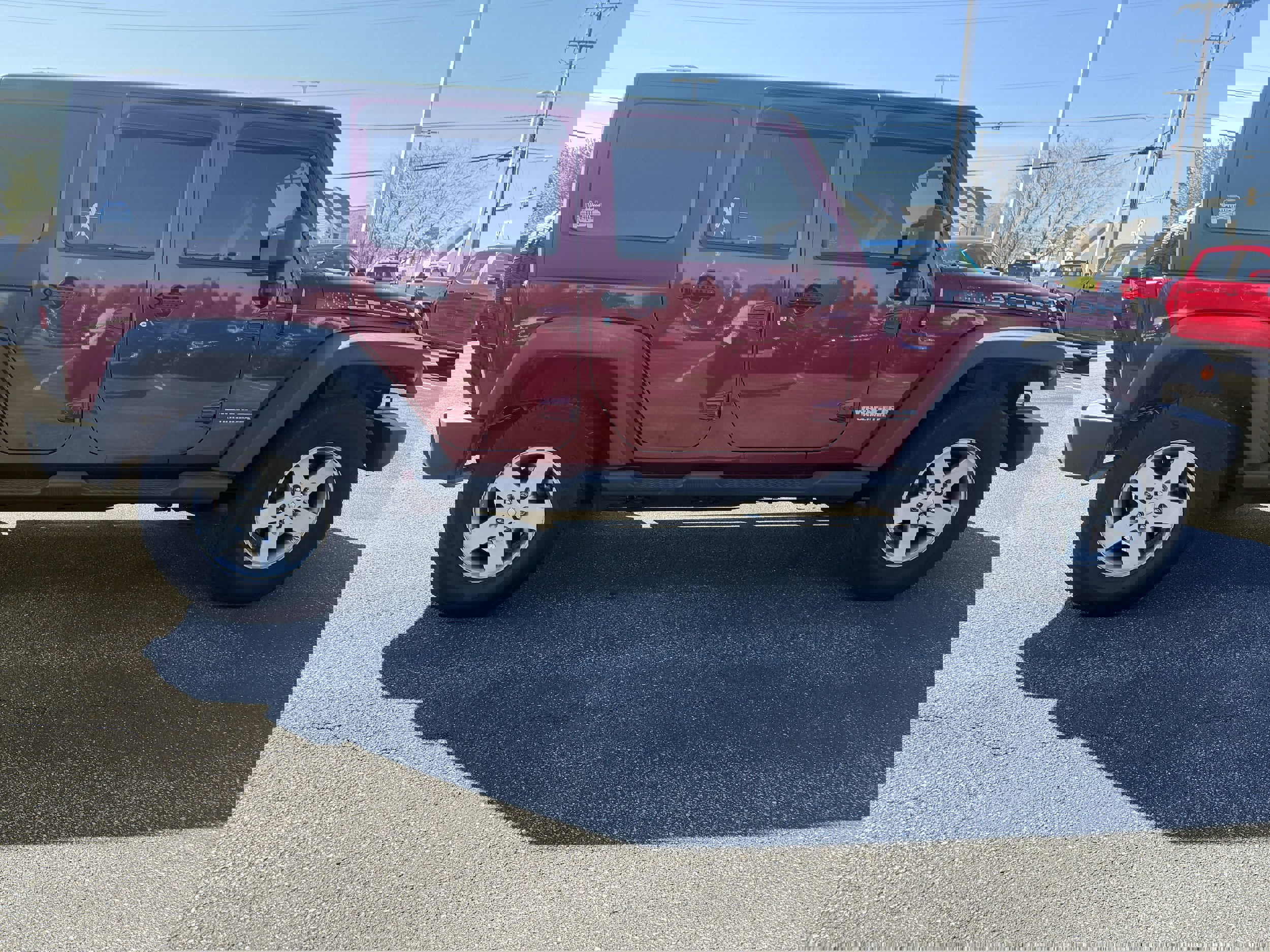 Used 2012 Jeep Wrangler Unlimited Rubicon w/ Connectivity Group image 6