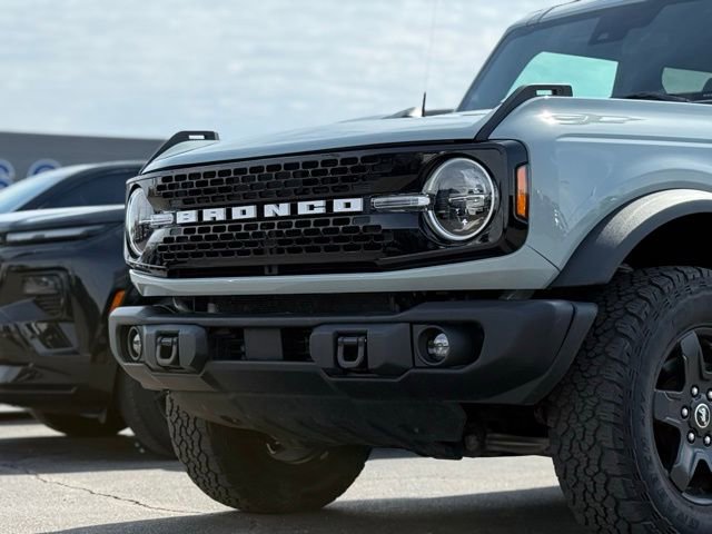 Used 2022 Ford Bronco Black Diamond image 33