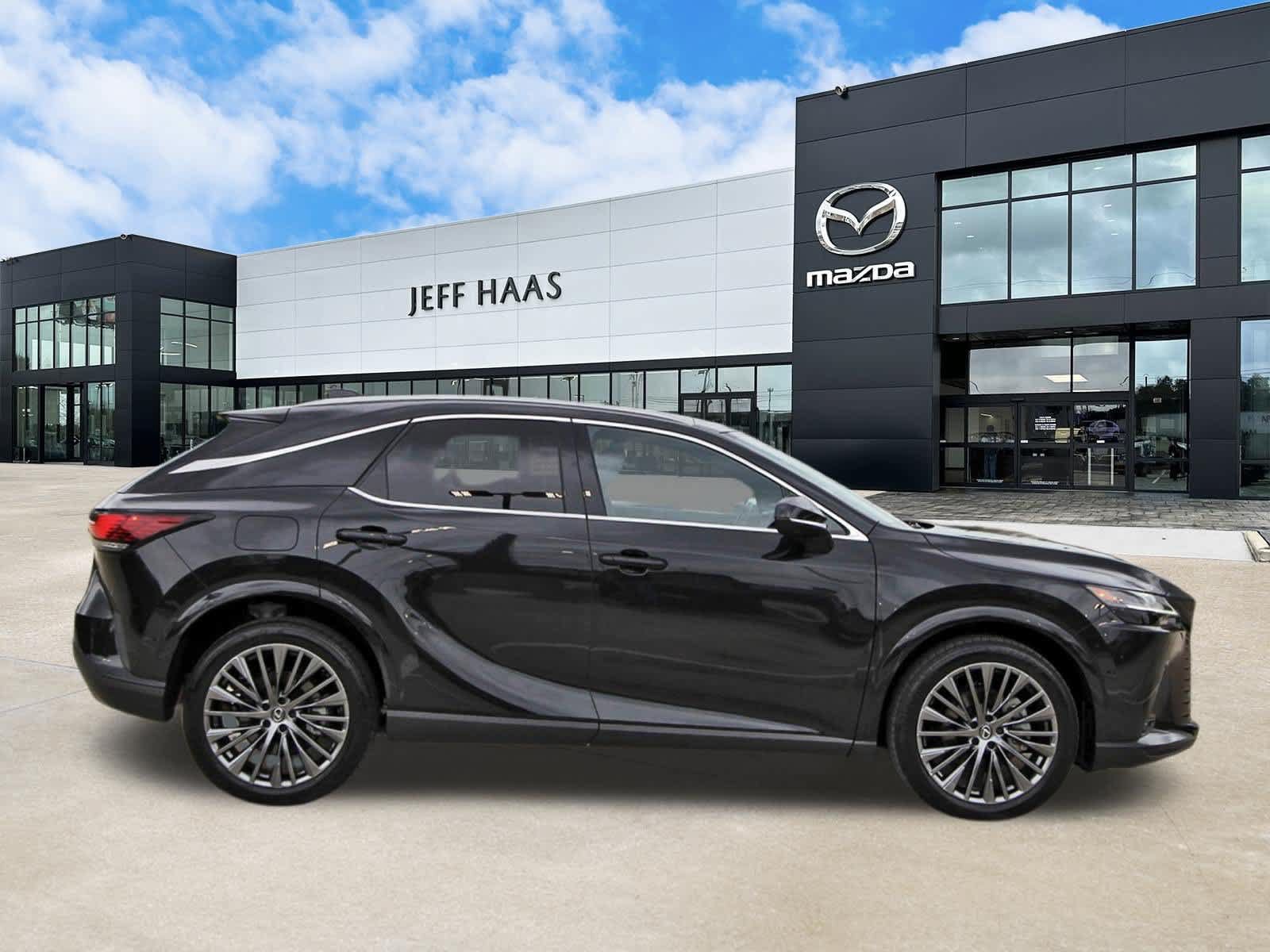 Used 2025 Lexus RX 450h AWD w/ Convenience Package image 5