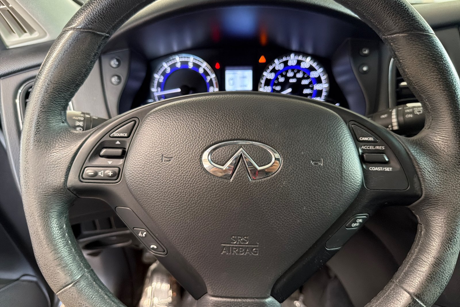 Used 2017 INFINITI QX50 2WD image 24