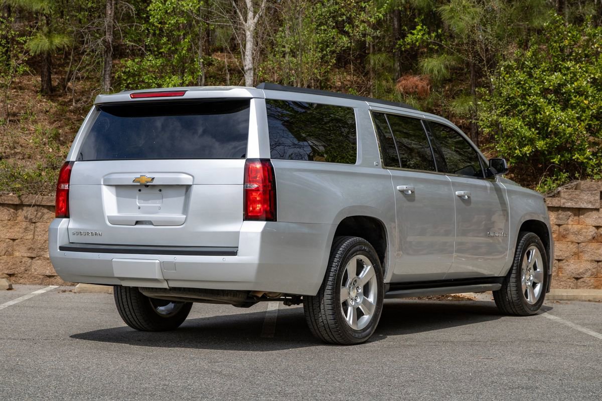 Used 2017 Chevrolet Suburban LT AWD/4WD image 6