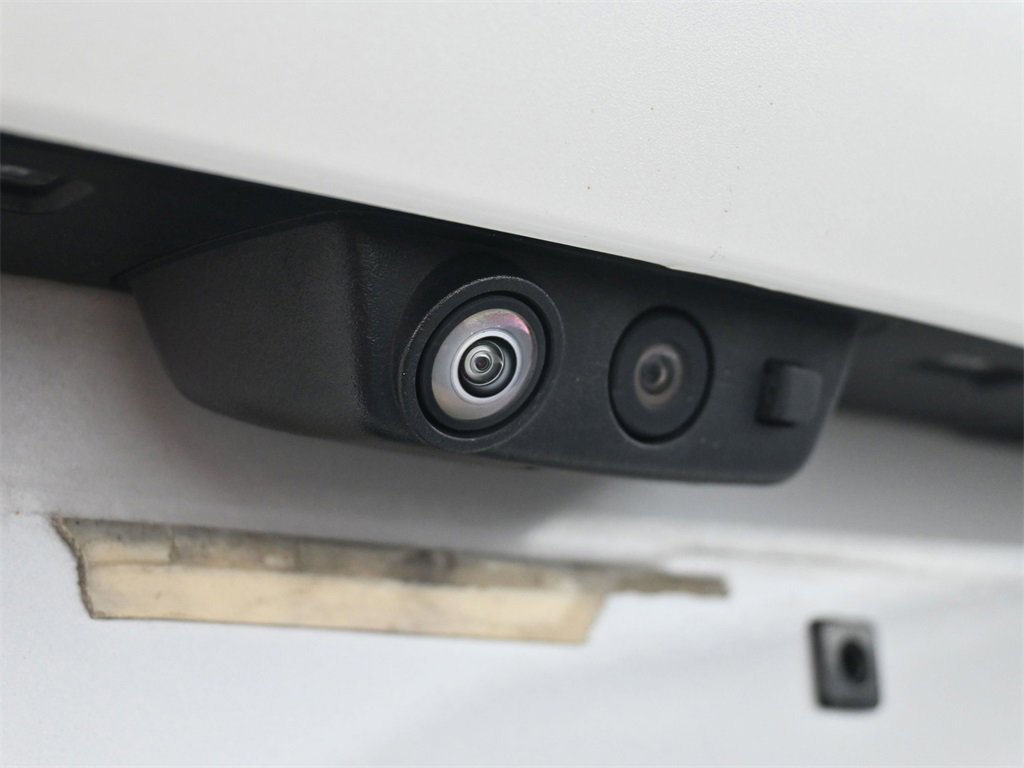 Used 2022 Cadillac Escalade ESV Premium Luxury Platinum image 24