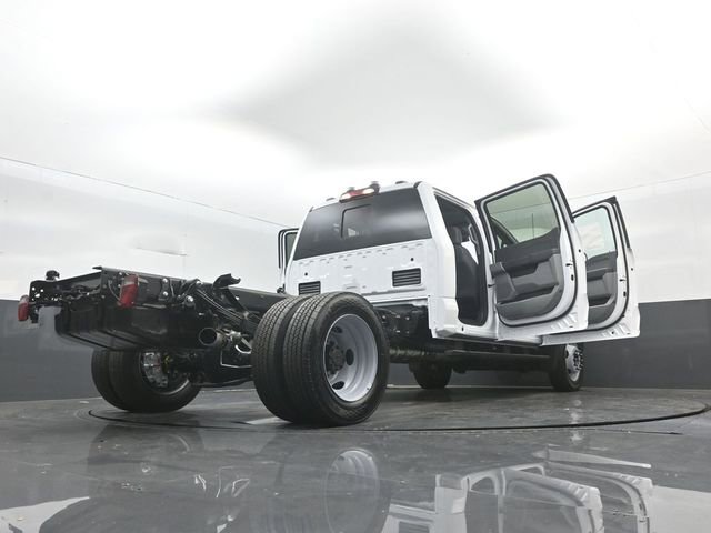 New 2026 Ford F450 XL w/ XL Chrome Package image 44
