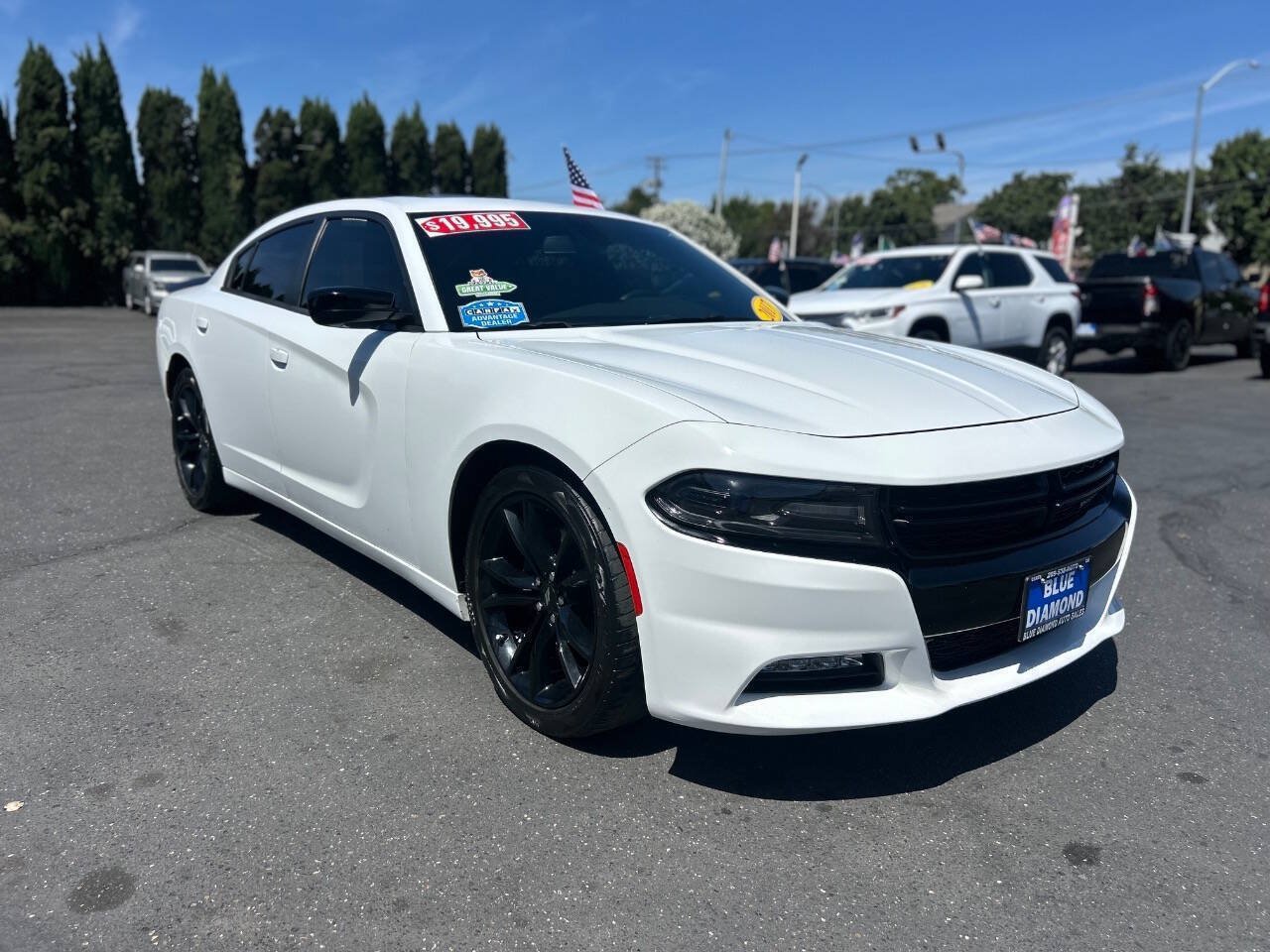 Used 2017 Dodge Charger R/T w/ Blacktop Package RWD image 1