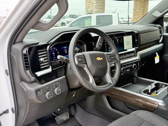 New 2026 Chevrolet Silverado 2500 LT w/ Texas Edition AWD/4WD image 17