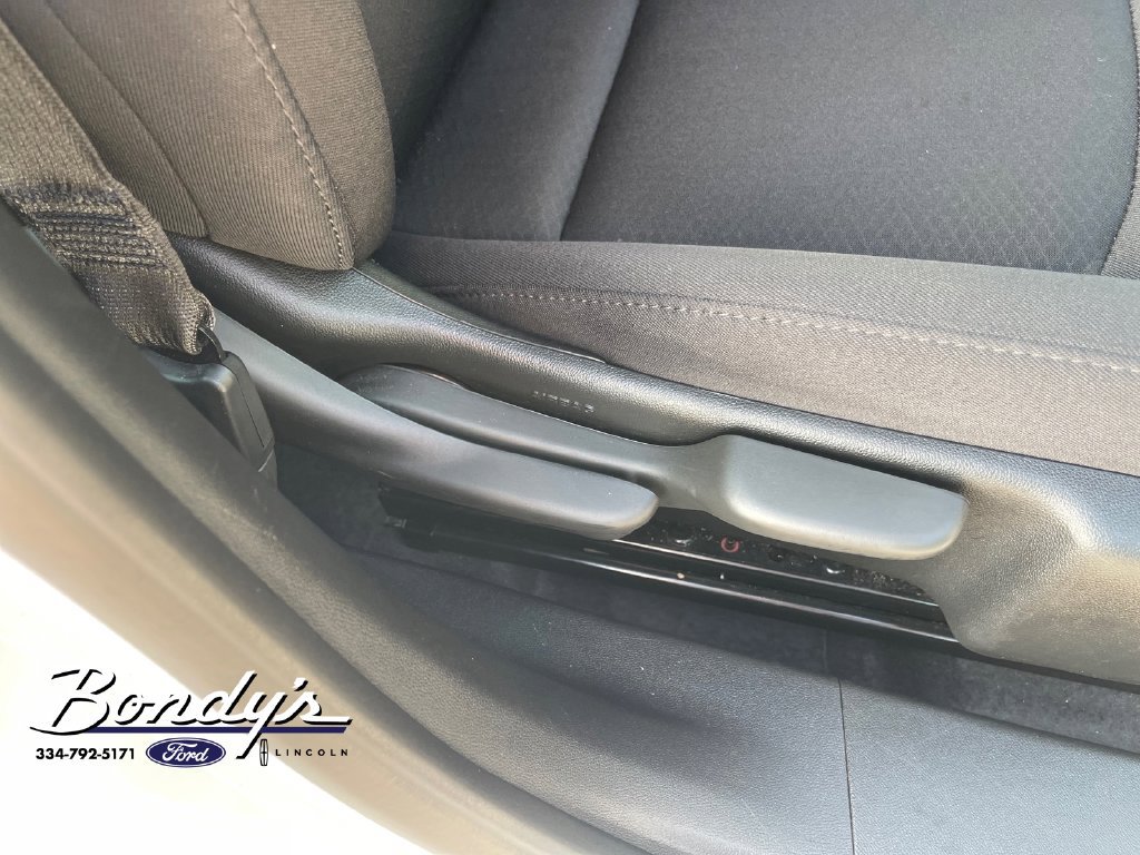 Used 2024 Chevrolet Malibu LT FWD image 17