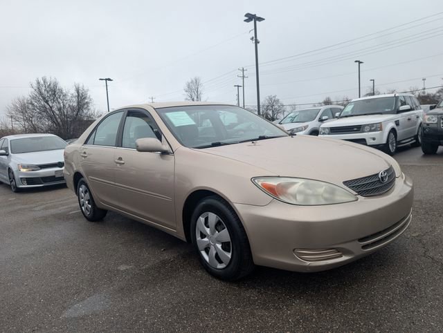 Used 2002 Toyota Camry FWD image 1