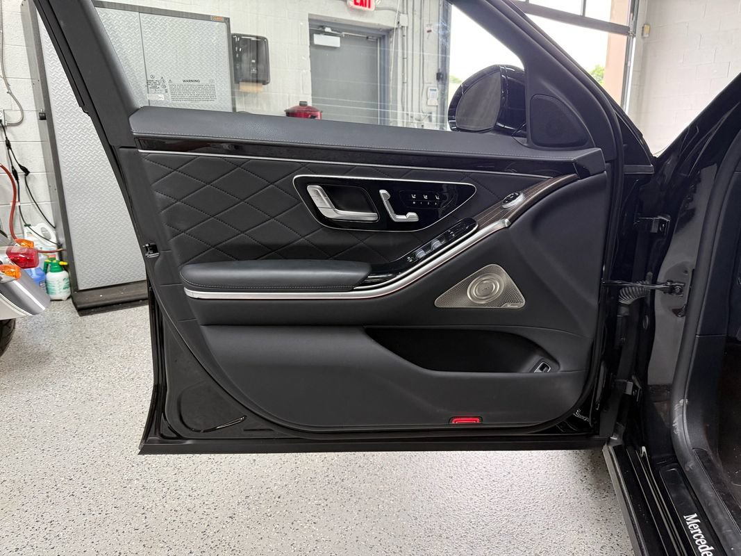 Used 2022 Mercedes-Benz S 580 4MATIC Sedan image 9