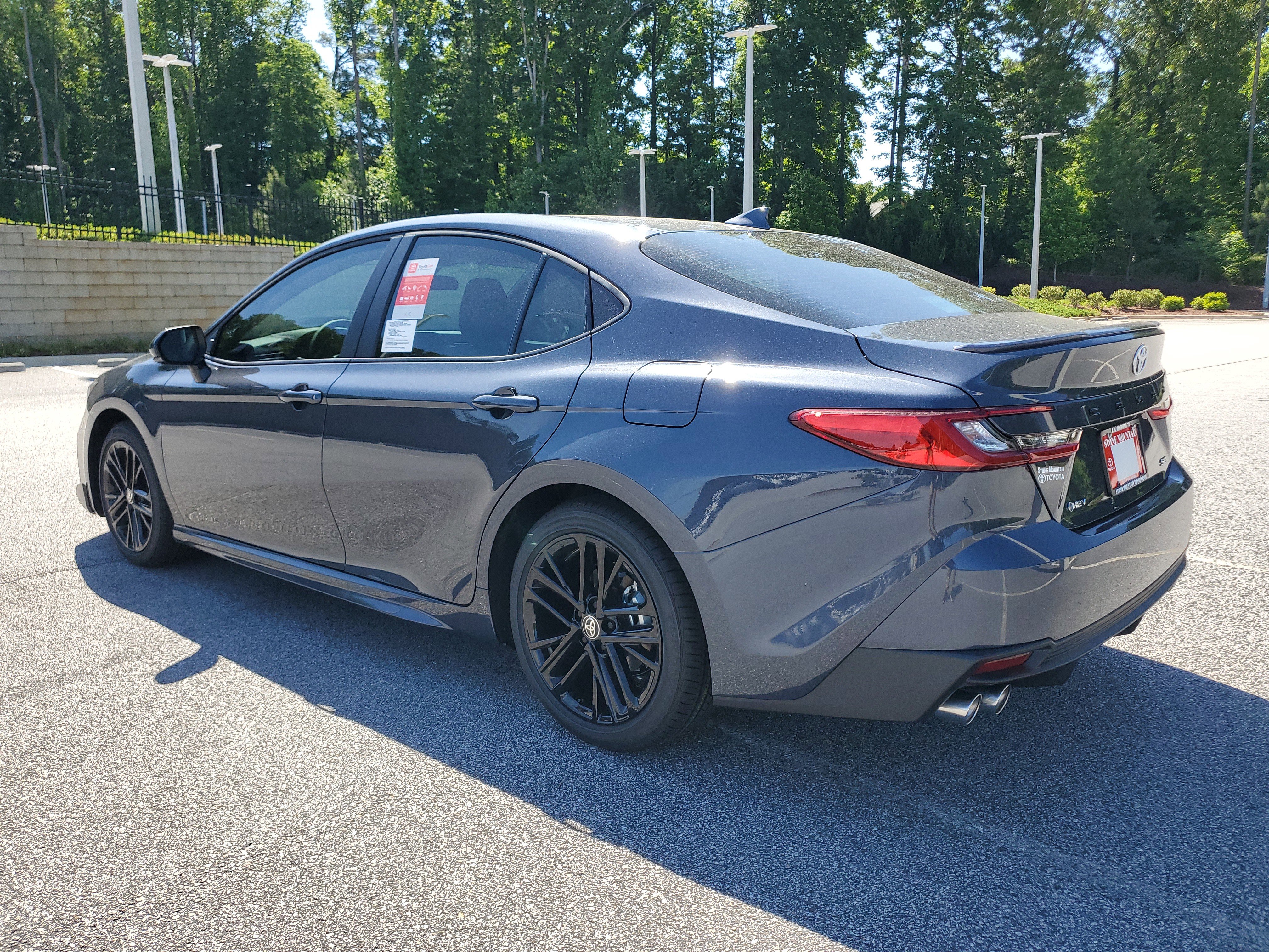 New 2026 Toyota Camry SE FWD image 4
