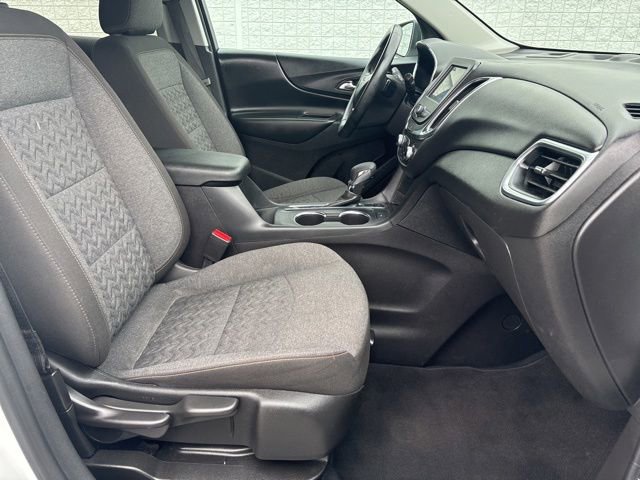 Used 2024 Chevrolet Equinox LT AWD/4WD image 14