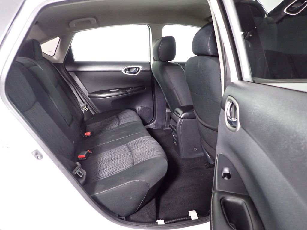 Used 2019 Nissan Sentra SV FWD image 28