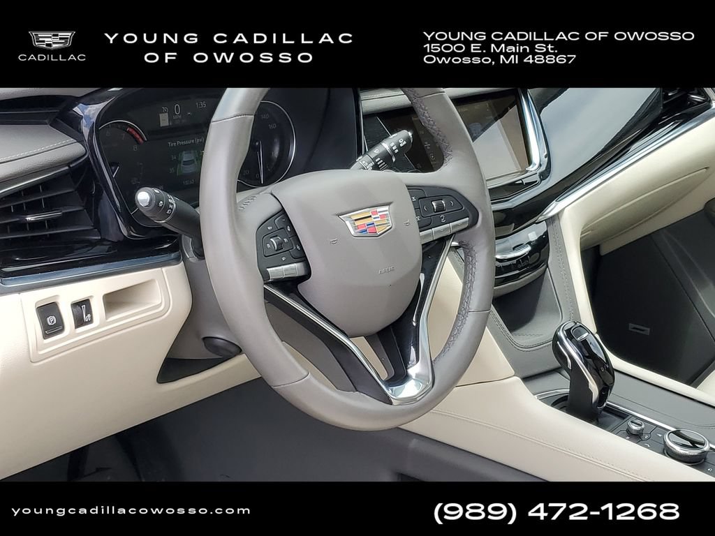 Certified 2025 Cadillac XT6 Premium Luxury w/ LPO, Floor Liner Package AWD/4WD image 10