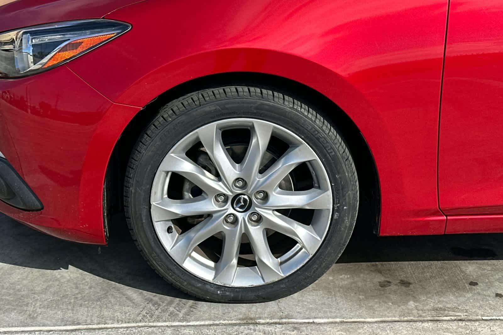 Used 2015 MAZDA MAZDA3 s Grand Touring FWD image 33
