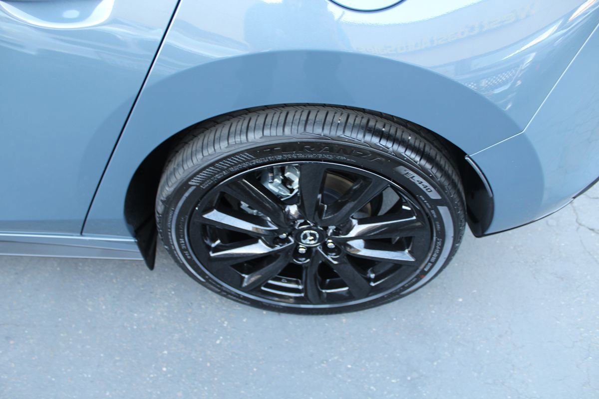 Used 2022 MAZDA MAZDA3 s FWD image 14