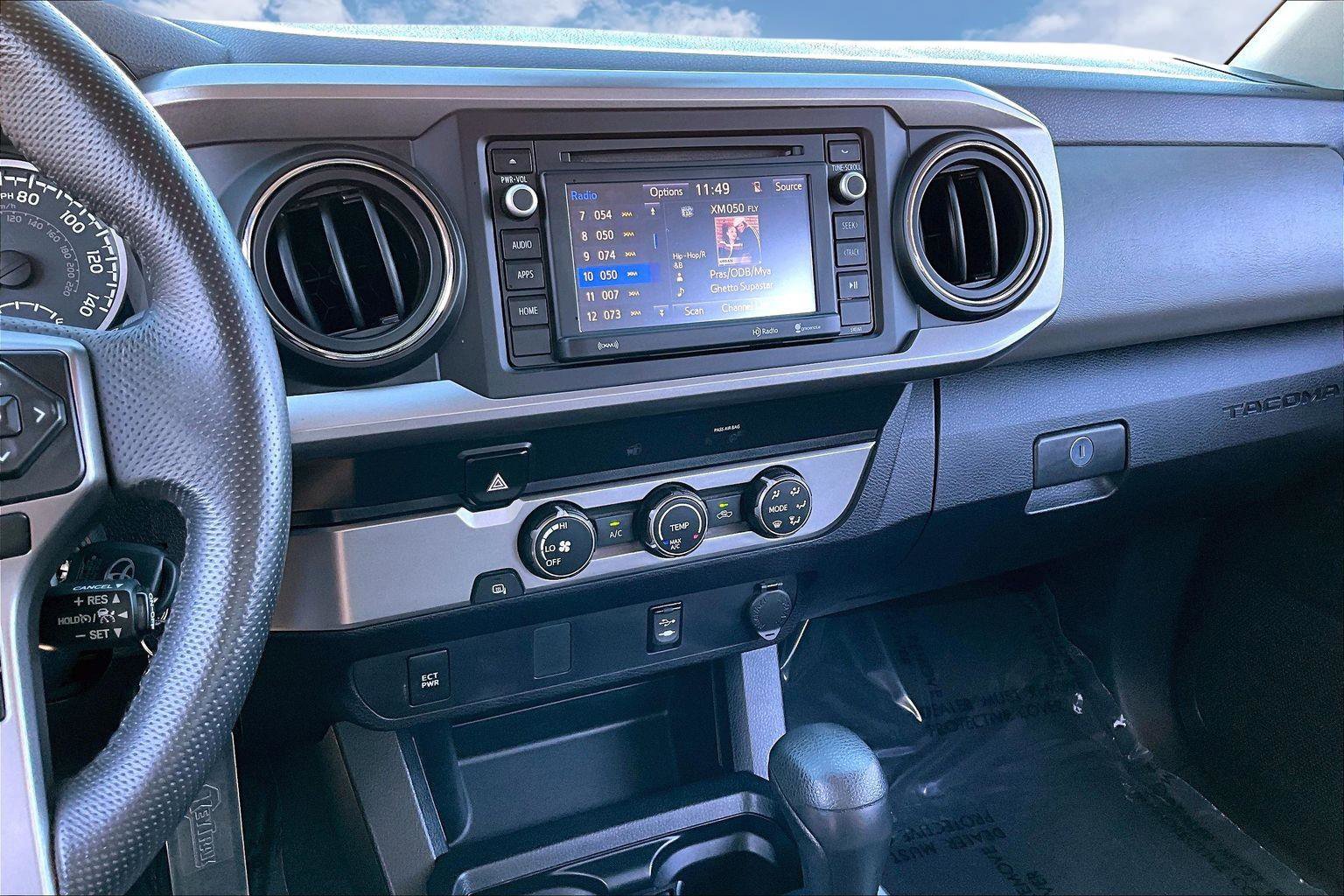 Certified 2019 Toyota Tacoma SR5 image 6